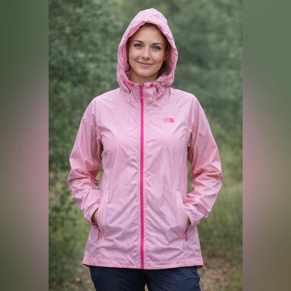 The North Face Women's Light Pink Hooded Utility Shell HyVent 2.5L